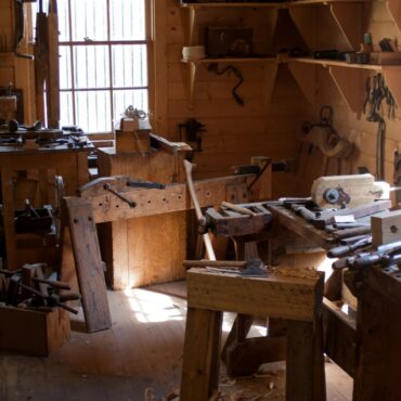 Trabajos de restauración en maderas de exterior